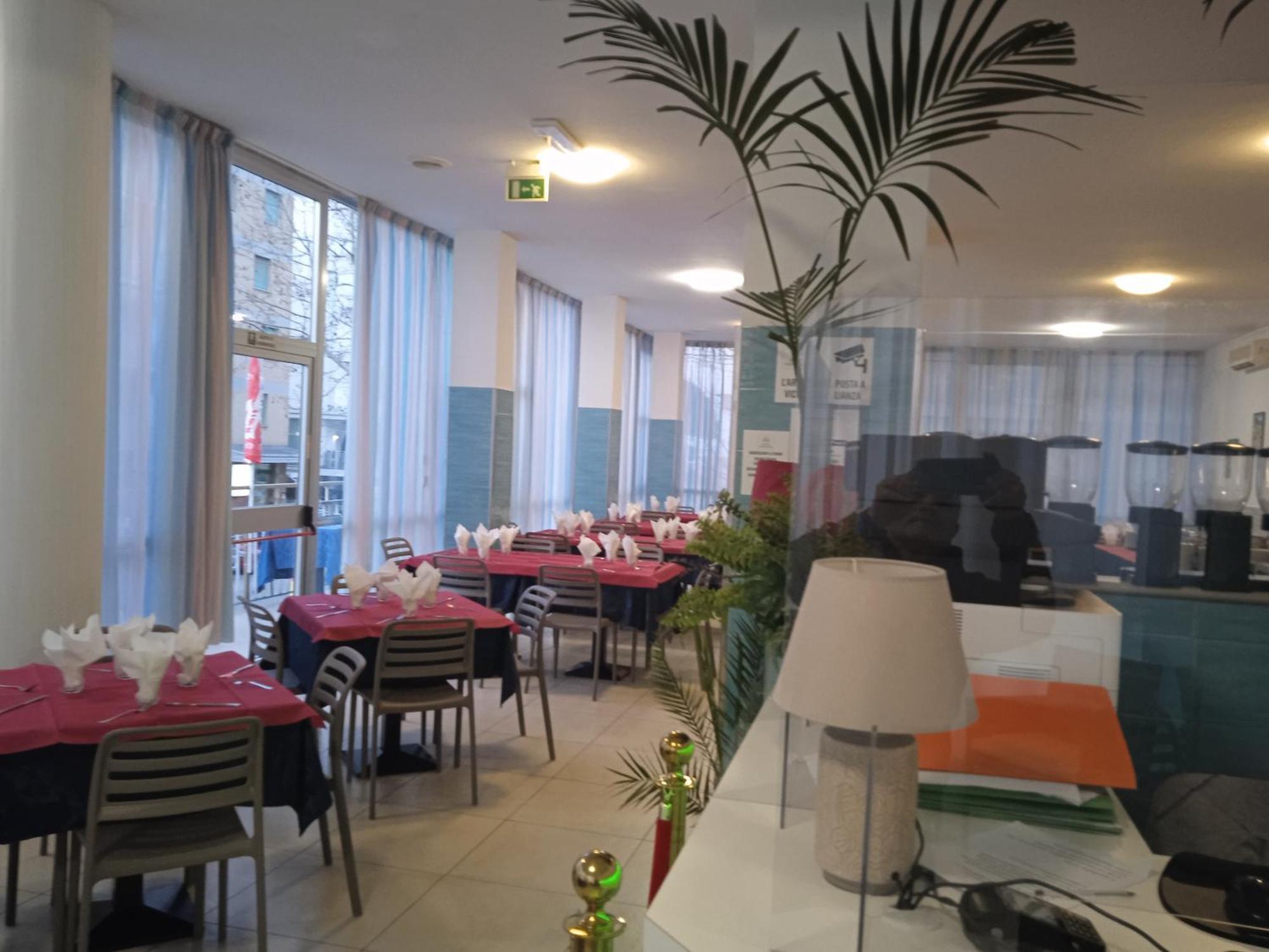 Hotel Napoleon 체제나티코 외부 사진