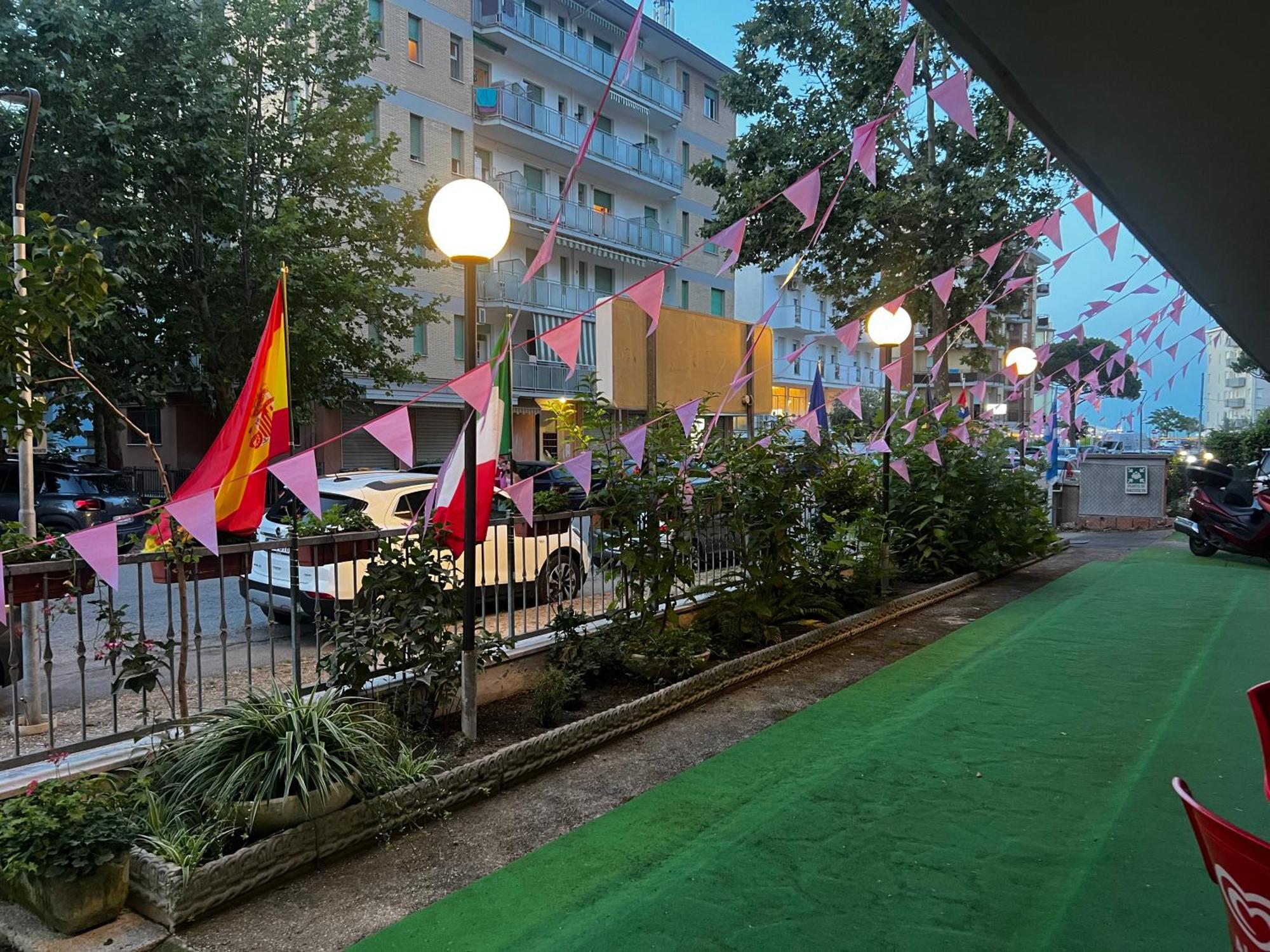 Hotel Napoleon 체제나티코 외부 사진